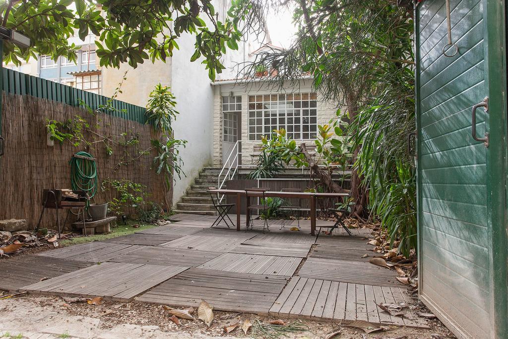 Central, Charming, Quiet, Garden And Parking Lisboa Exterior foto