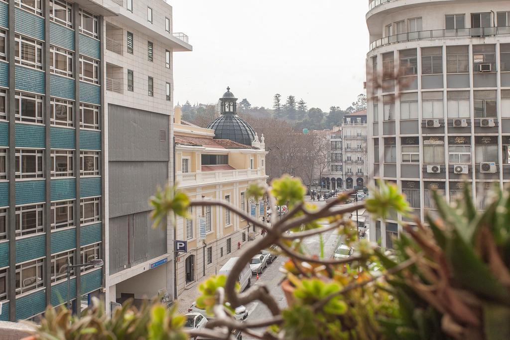 Central, Charming, Quiet, Garden And Parking Lisboa Exterior foto